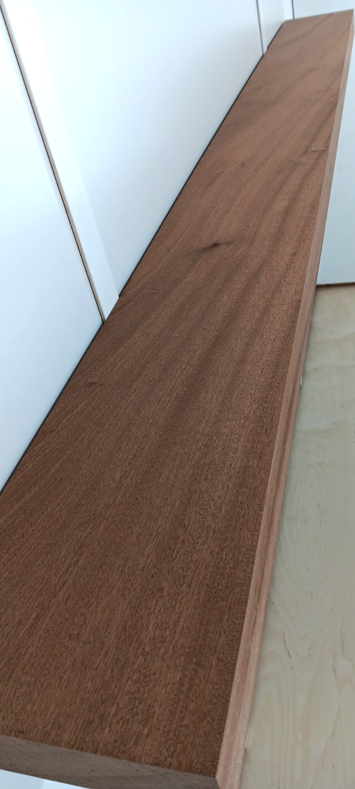 12/4 Sapele Mahogany Mantel, 2 1/2" x 8 1/4" x 84" - Image 3
