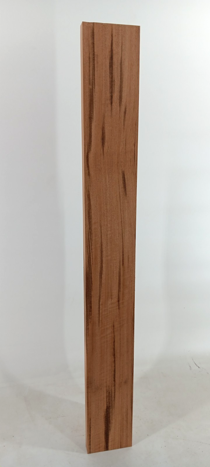 Tigerwood, goncalo alves, jobillo, muiracatiara, 7/8" x 3 3/4" x 32" - Image 3