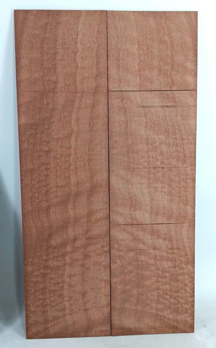 Pomelle Sapele, Bookmatch Ukulele sides/backs, 1/8" x 5 3/4", 2pcs 15", 2pcs 21" - Image 3