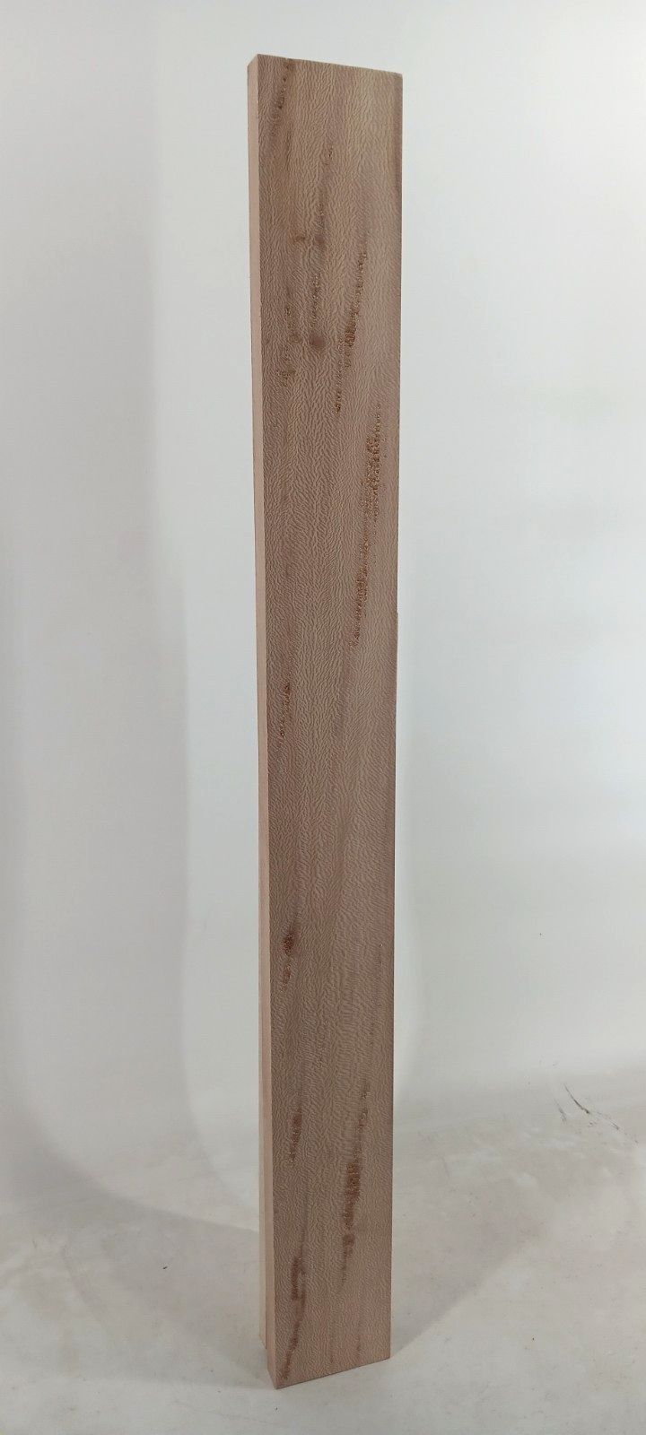 Sycamore quarter-sawn, 3/4" x 3 1/4" x 32" - Image 2