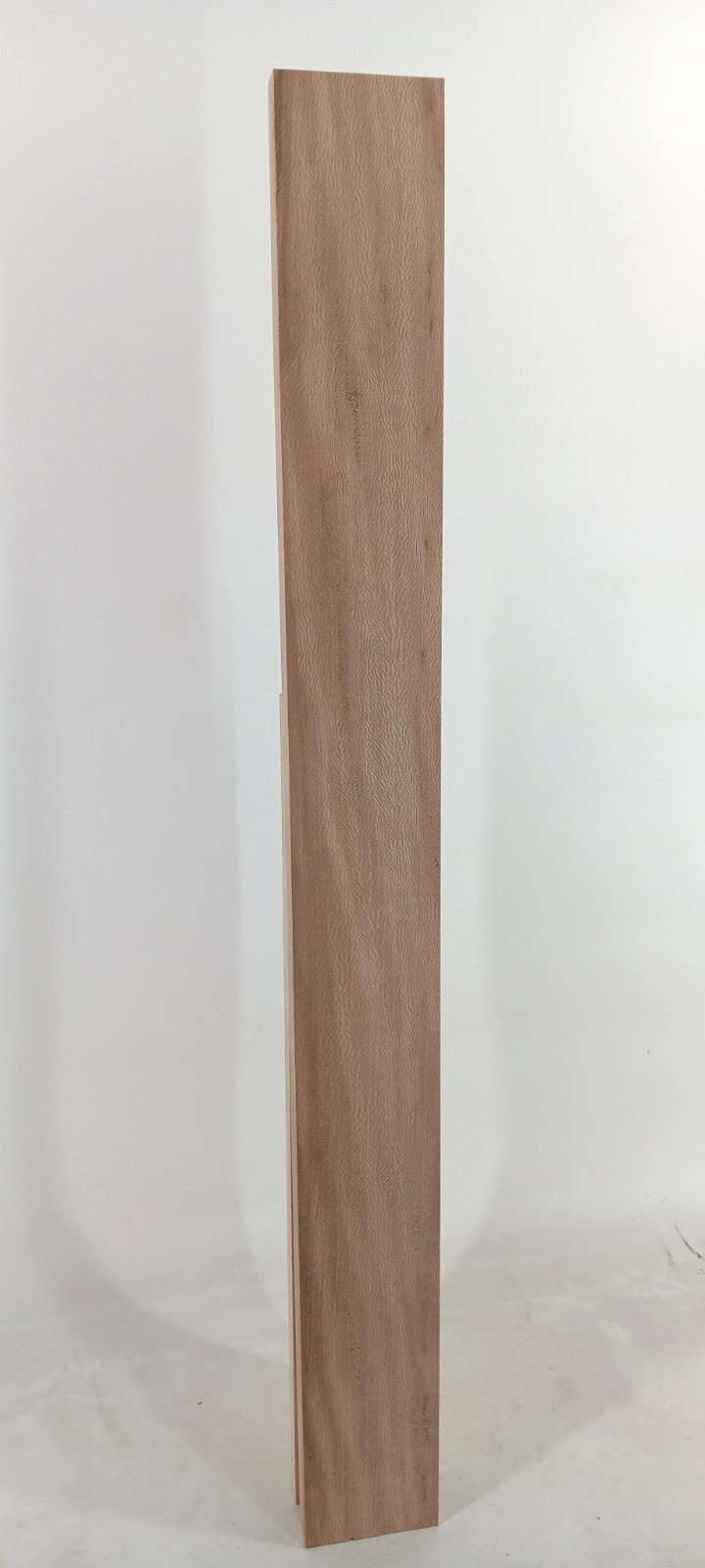 Sycamore quarter-sawn, 3/4" x 3 1/4" x 32" - Image 3
