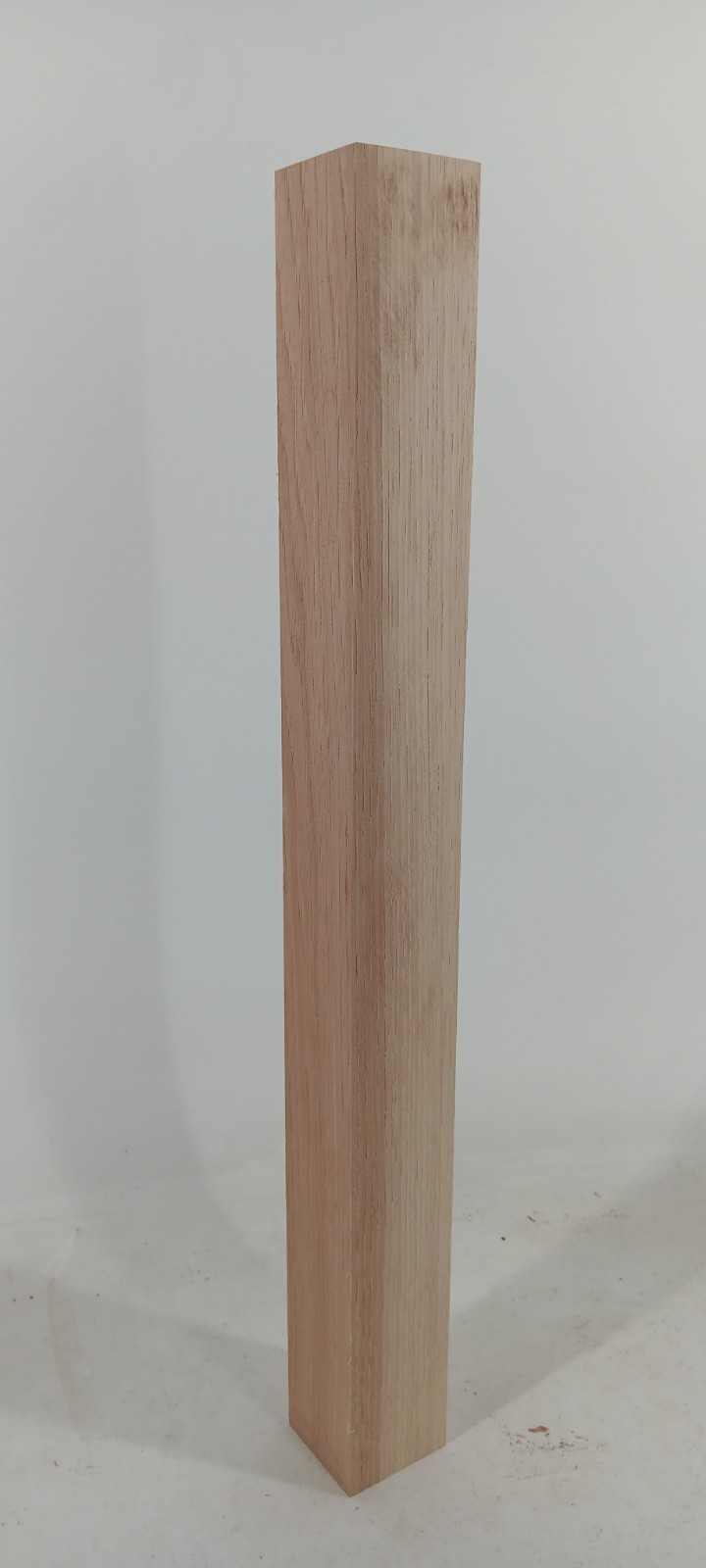 8/4 Hickory, tools and handles, 1 3/4" x 1 3/4" x 18" - Image 2