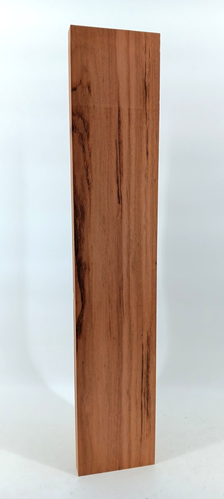 Tigerwood board aka goncalo alves, jobillo, muiracatiara, Astronium spp. - Image 2