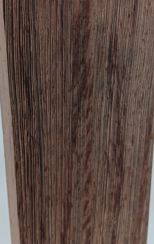 Wenge board aka Millettia laurentii