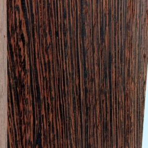 Wenge board aka Millettia laurentii
